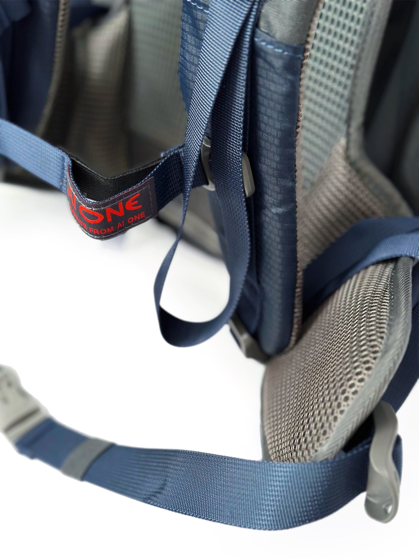 Leichter Rucksack aus Nylon für Bergsteigen und Trekking - 50L, Ergonomischer Rahmen